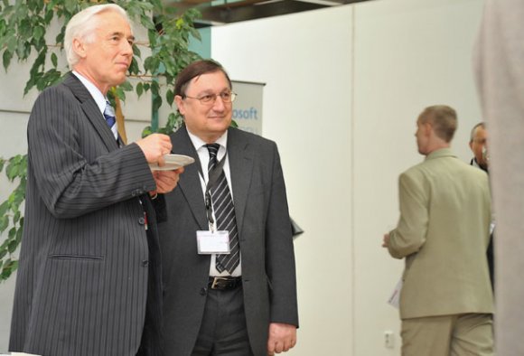 ict_b_2009020