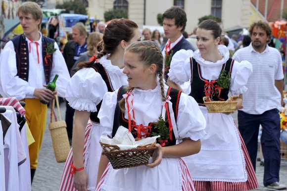 w2012vhody049